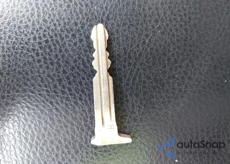 2015 Toyota Rav4 Le z USA, uszkodzony, nr VIN JTMBFREV7FD123750